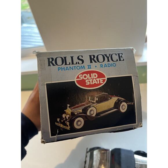 MODEL 1930S ROLLS ROYCE PHANTOM II SOLID STATE CAR AM TRANSISTOR RADIO W/ BOX - Picture 8 of 8